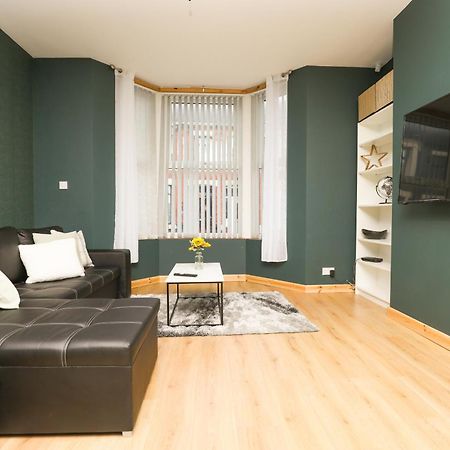 Anfield Luxe Retreat - Stylish Stay With Parking - Steps From Stadium - Short Drive To City Centre Liverpool Exteriér fotografie