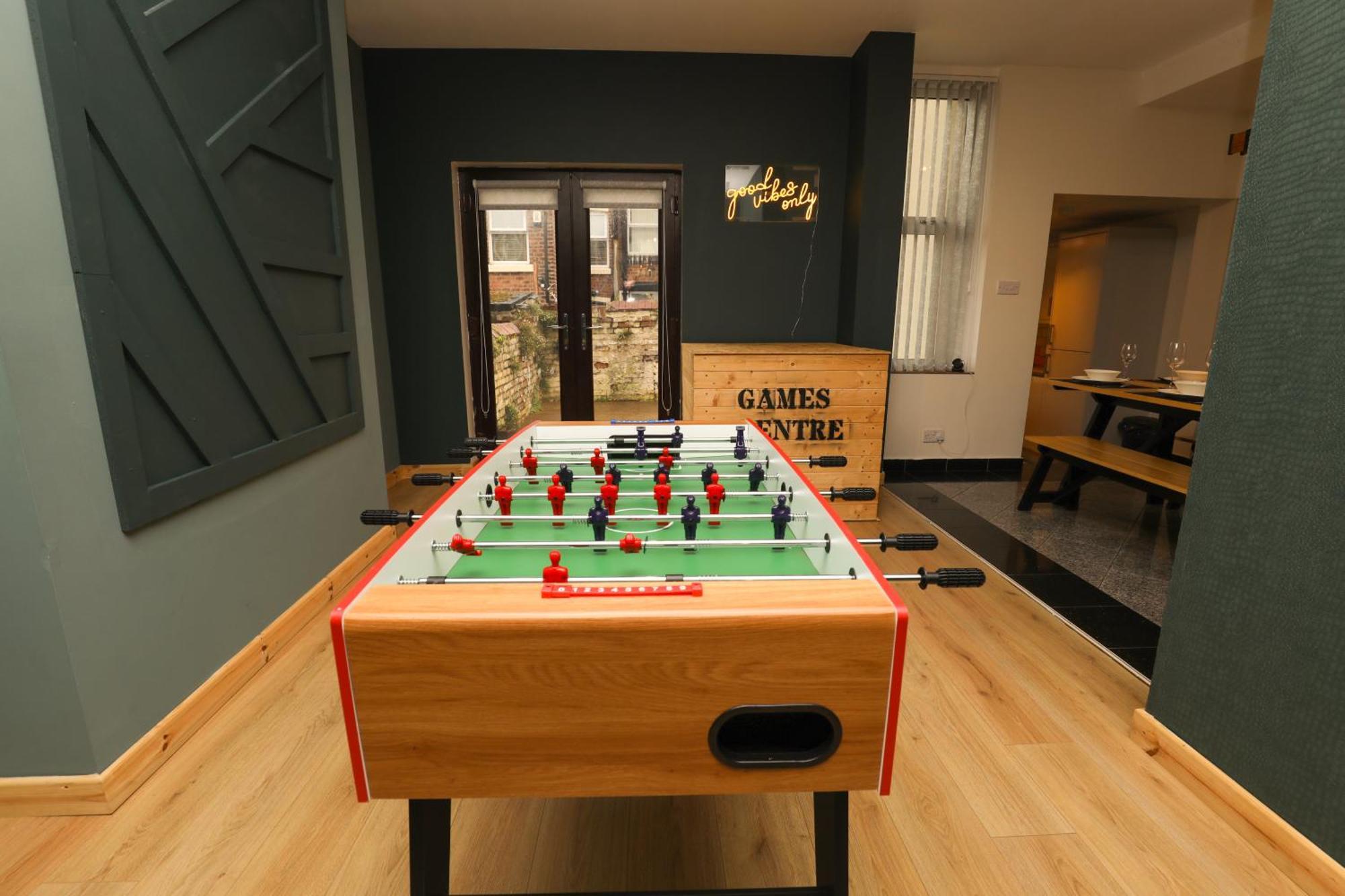 Anfield Luxe Retreat - Stylish Stay With Parking - Steps From Stadium - Short Drive To City Centre Liverpool Exteriér fotografie